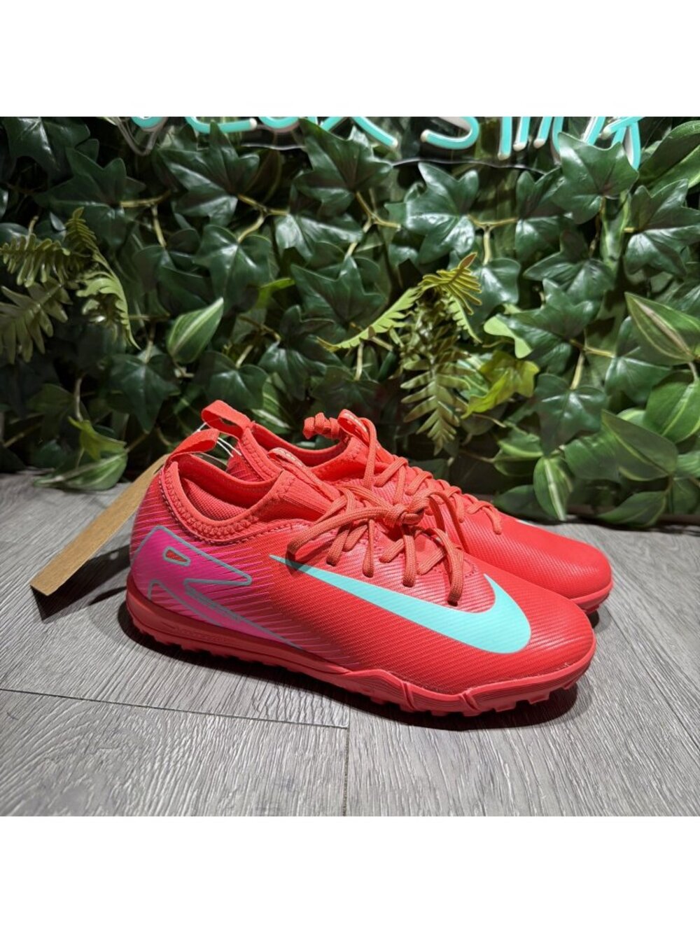 Nike Youth Mecurial Vapor 16 TF Cleats Futsal Glow Boot 3.5 Y FQ8284-800